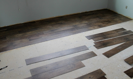 Stylish vinyl flooring tiles